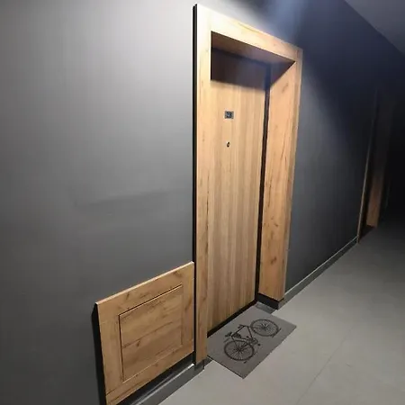 Klimatyczne Mieszkanie W Sercu Starego Podgórza Apartamento *