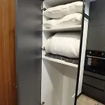 Klimatyczne Mieszkanie W Sercu Starego Podgorza Daire